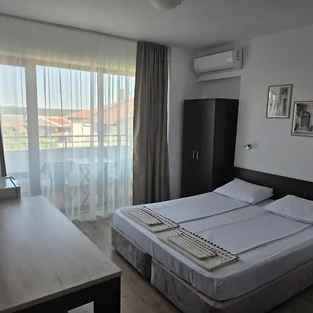 Guest house за гости мистрал